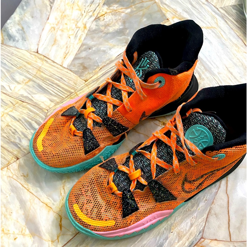 Nike Kyrie 7 play for the future size youth big boys 4.5 light wear